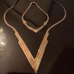 Necklace and bracelet set (14 K GOLD)